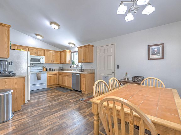 4th image of 11380 N Nye Ave