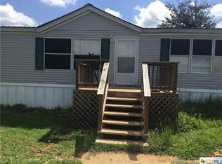 121 Muehl Rd, Seguin, TX 78155