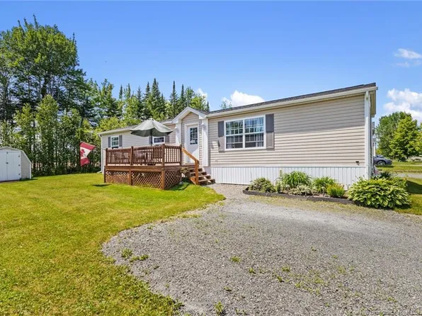 110 Jacob St, Fredericton, NB E3G 0M7