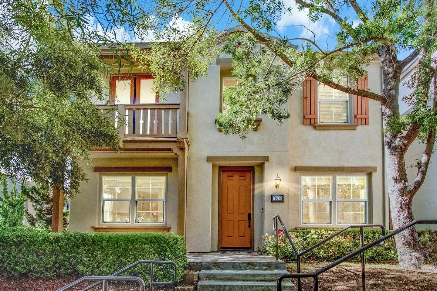 3802 Evangelho Cir photo 1
