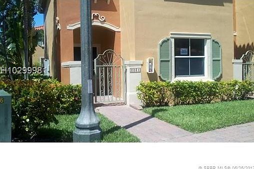 2nd image of 2231 Anchor Ct #1801