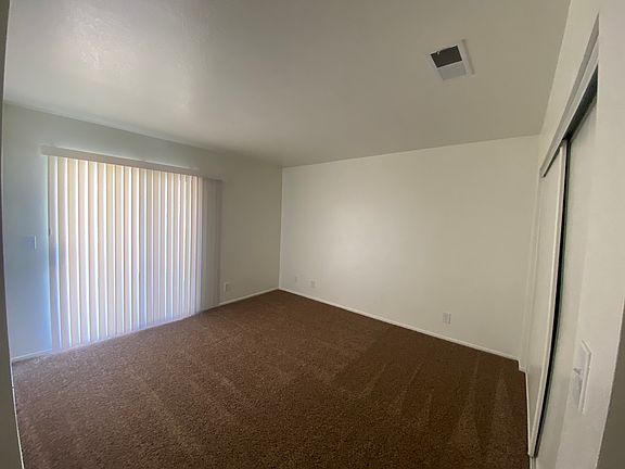 5th image of 44263 Tahoe Way