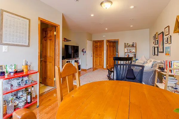 Rented by E House Realty & Management Inc. | media 12