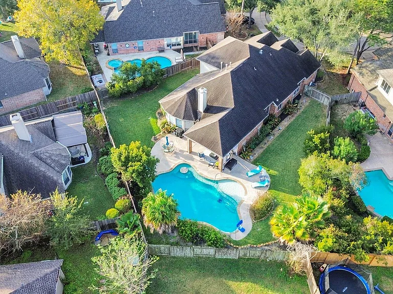 26407 Bright Sky Ct — Photo 48