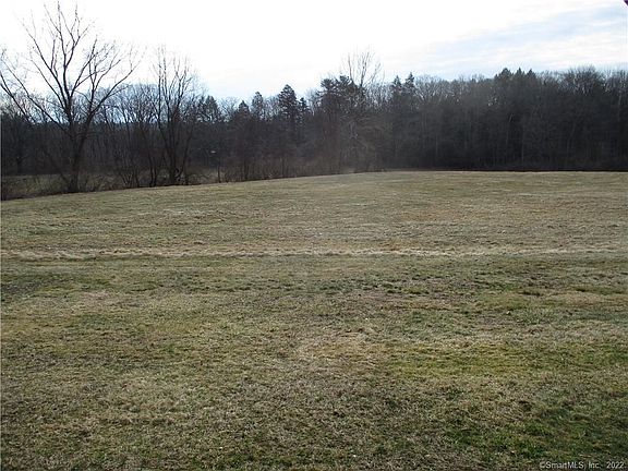 2nd image of 19 Cornfield Poin #19