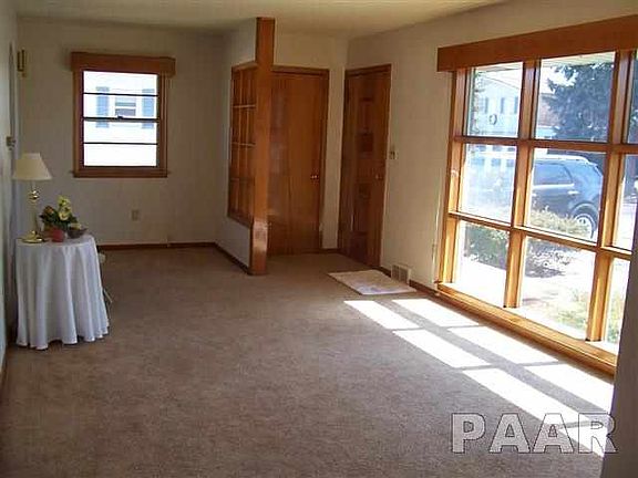 3rd image of 7 Richardson Ct