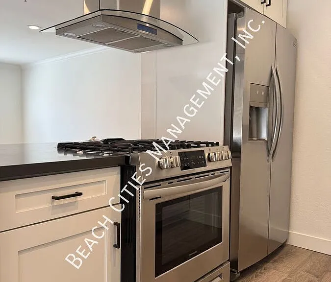 623 Walnut Ave #5 — Photo 7