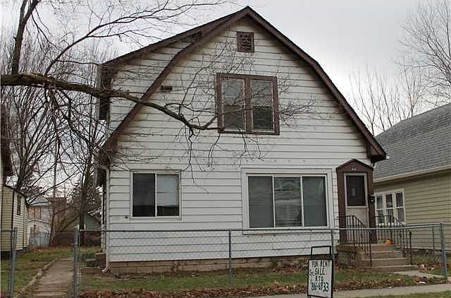 1st image of 406 N Gladstone Ave