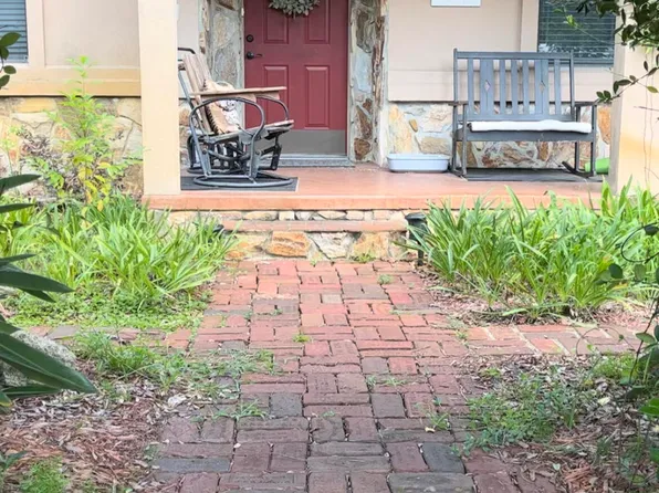 119 E OAK HILL Drive, Palatka, FL 32177