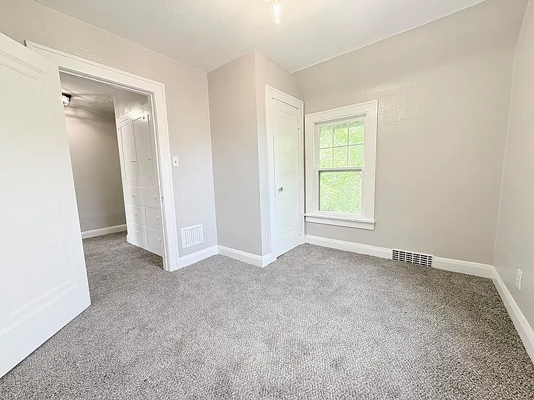804 Alvison Rd — Photo 18