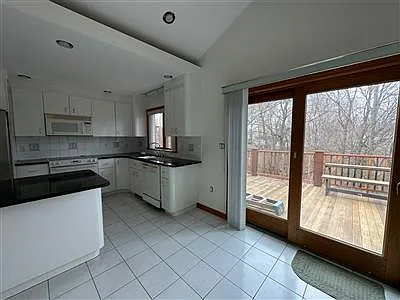 120 Grover Road Ext — Photo 5