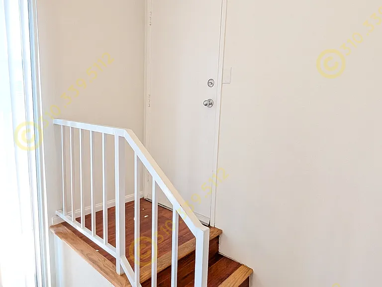 2481 Corinth Ave — Photo 13