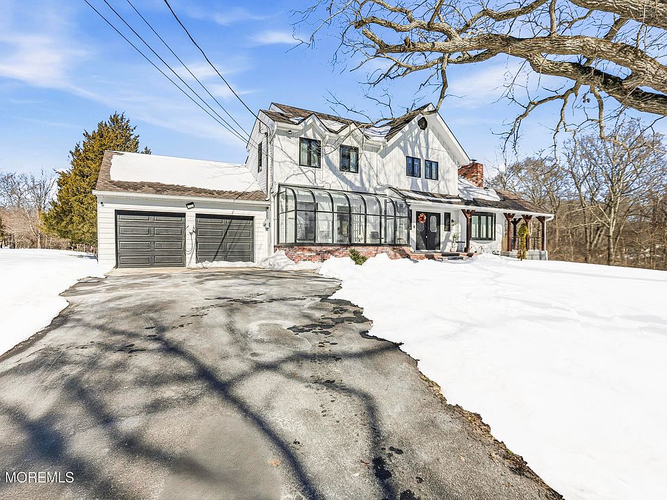 1st image of 1120 Farmingdale Road