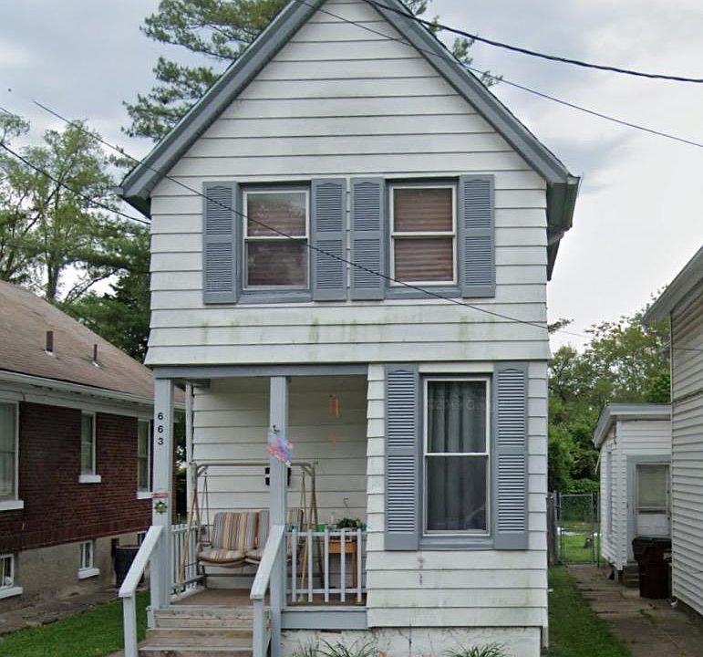 2nd image of 663 Carthage Ave