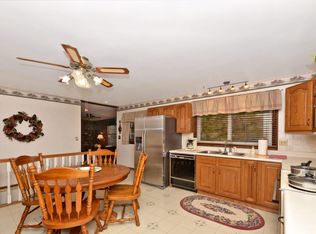 2732 Stonewall Sta, Saint Charles, MO 63303