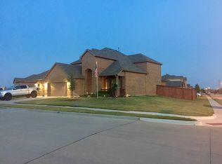 1325 Woodbine Cliff Dr, Fort Worth, TX 76179