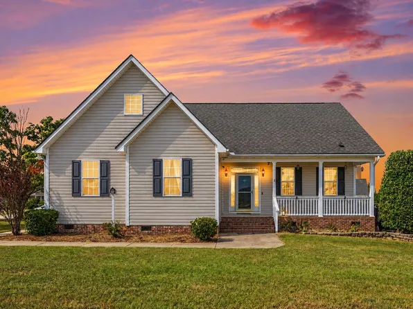 40 Wild Winds Dr, Coats, NC 27521