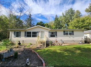 813 Posey Ct, Green Bay, WI 54313