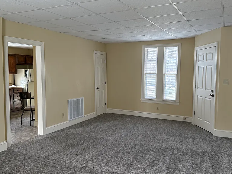 1010 S 3rd St #B — Photo 1
