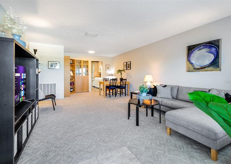 1st image of 2850 59th St S APT 205