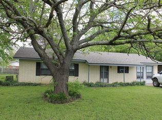 509 E Roosevelt Ave, Whitney, TX 76692