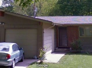 410 Jeffery Dr, Lincoln, NE 68505