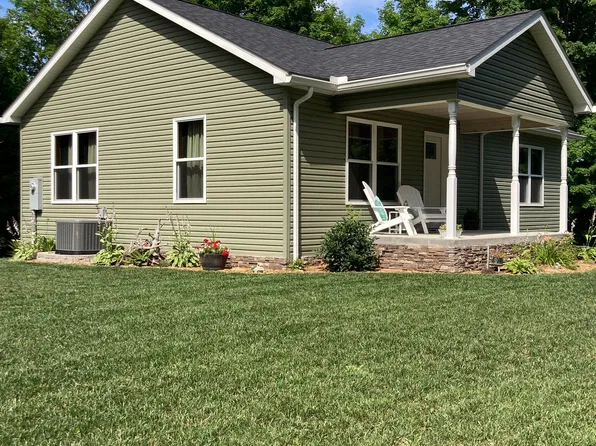 1539 Tucker Run Rd, Grafton, WV 26354