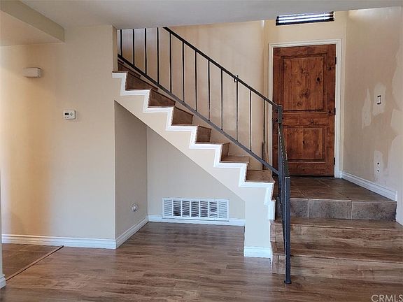 5th image of 1112 S Cypress Ave APT 22