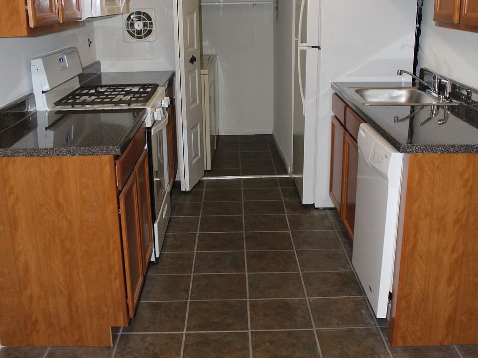 1st image of 414 Fountain St Unit 9