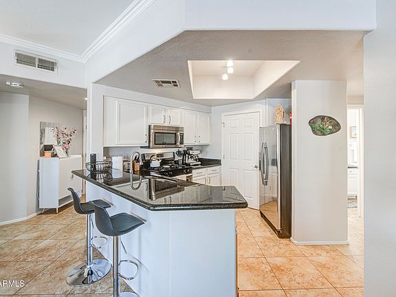 2nd image of 10030 W INDIAN SCHOOL Road #269