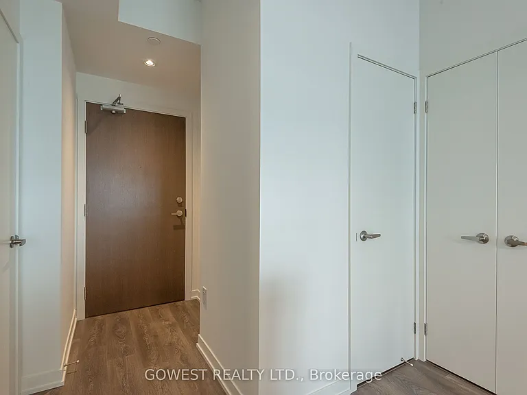 20 Richardson St #2702 — Photo 13