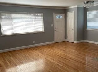 5618 Madison Ave APT 4, Sacramento, CA 95841