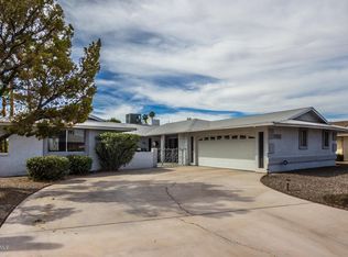 10910 W Tropicana Cir, Sun City, AZ 85351