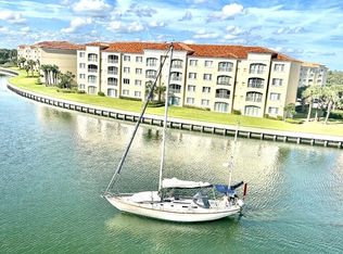17 Harbour Isles Dr W #PENTHOUSE 06, Fort Pierce, FL 34949