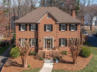 521 Barrett Rd, Winston Salem, NC 27104