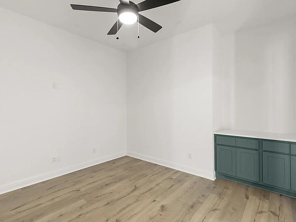 Overlook C Flex room
