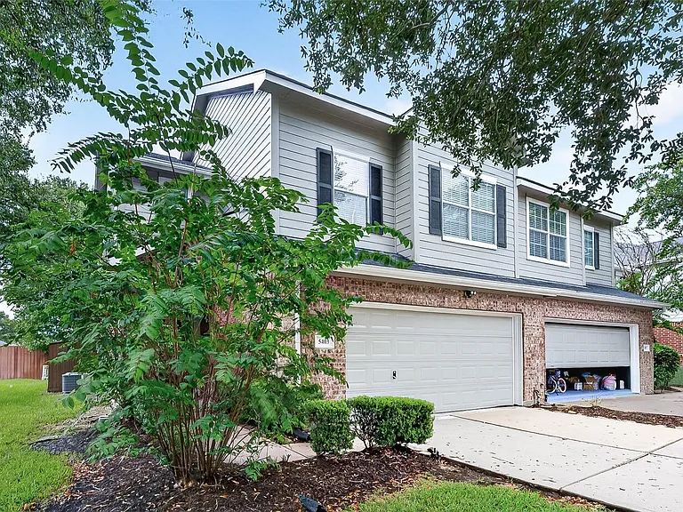 5403 Canyon Hollow Dr — Photo 4