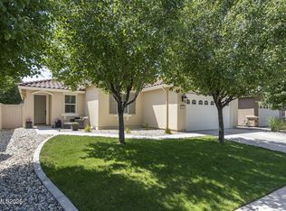 2064 Whitecliff Dr, Reno, NV 89521