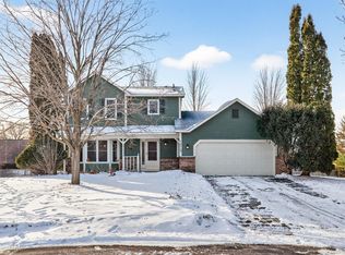 11712 Sierra Ct, Burnsville, MN 55337