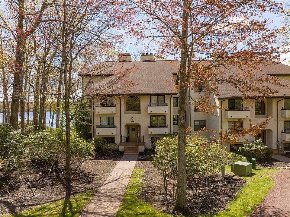 19 Midlake Dr 102, Lake Harmony, PA 18624 Zillow