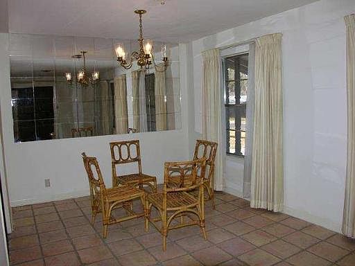 3rd image of 8223 GREENBRIAR DR