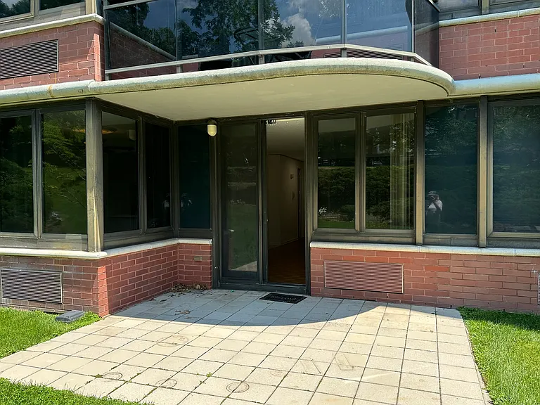 100 Carlyle Dr #S01G — Photo 11