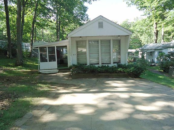 2nd image of 9 Sargent Place #82