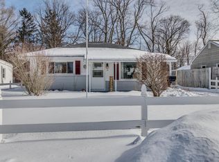 18 Woodlawn Ave N, Battle Creek, MI 49037