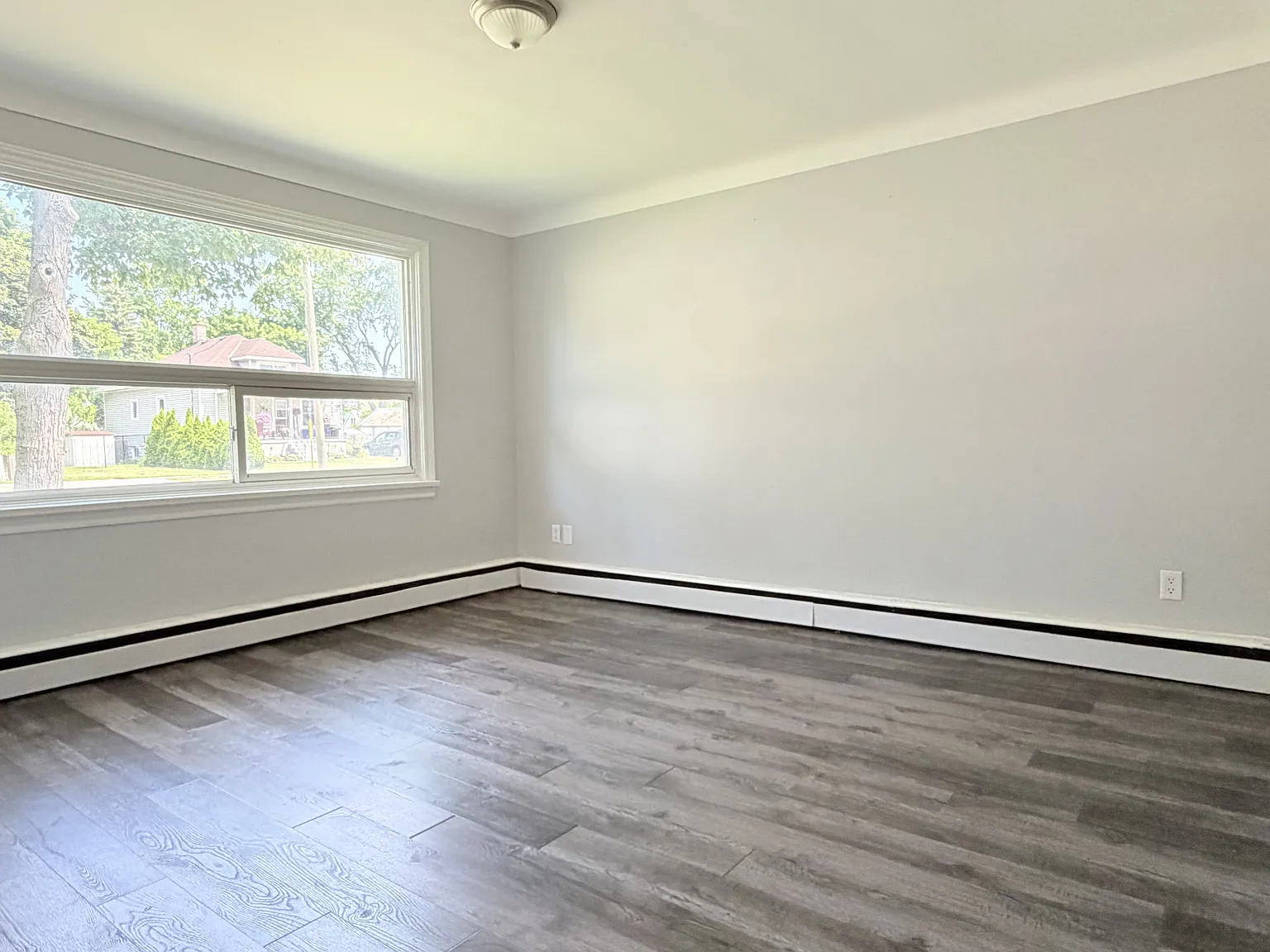 2 bed, $1,550 — Photo 4