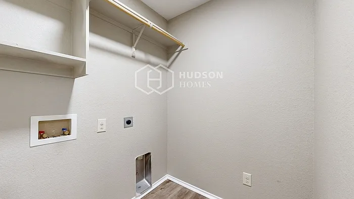 218 Thoroughbred St — Photo 30