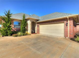 10329 Hawthorn Dr, Oklahoma City, OK 73120