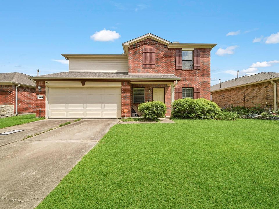 1st image of 1115 Honeysuckle Vine Dr