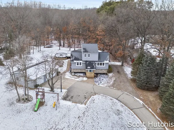 12151 Ritchie Ave NE, Cedar Springs, MI 49319