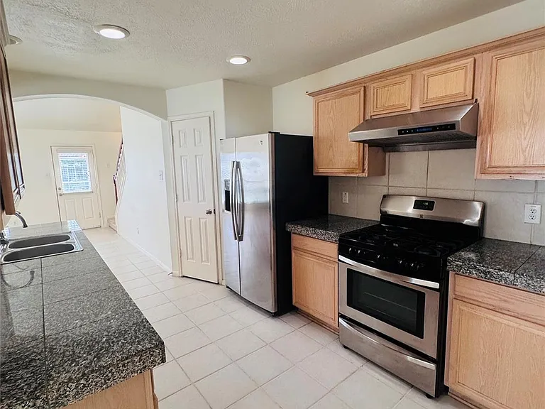 10803 Waterfern Ct — Photo 8
